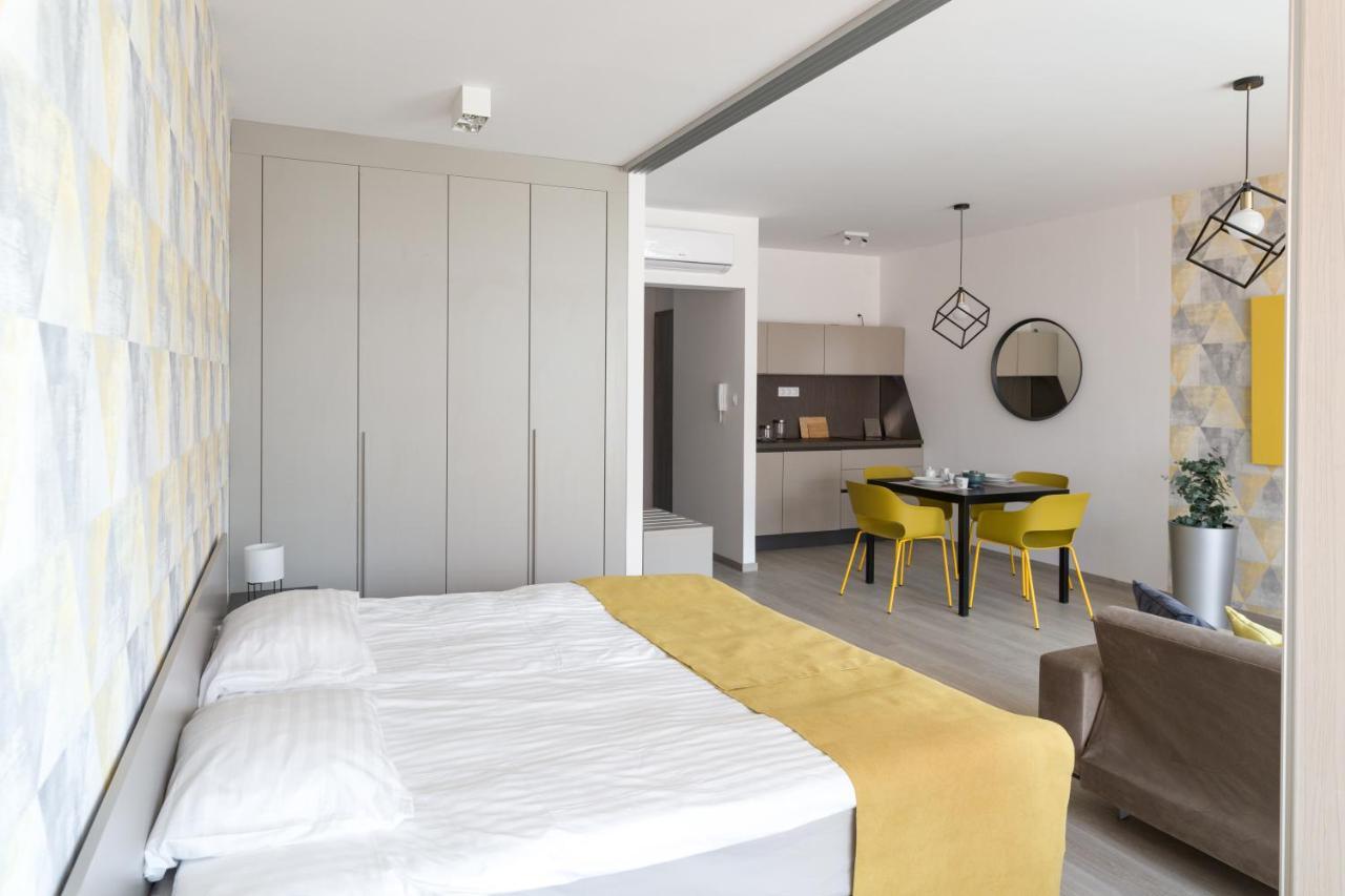 Parizs Garden Apartments Debrecen Extérieur photo