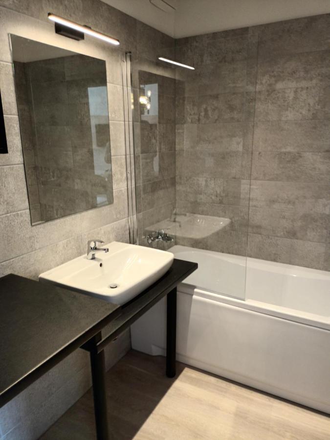 Parizs Garden Apartments Debrecen Extérieur photo